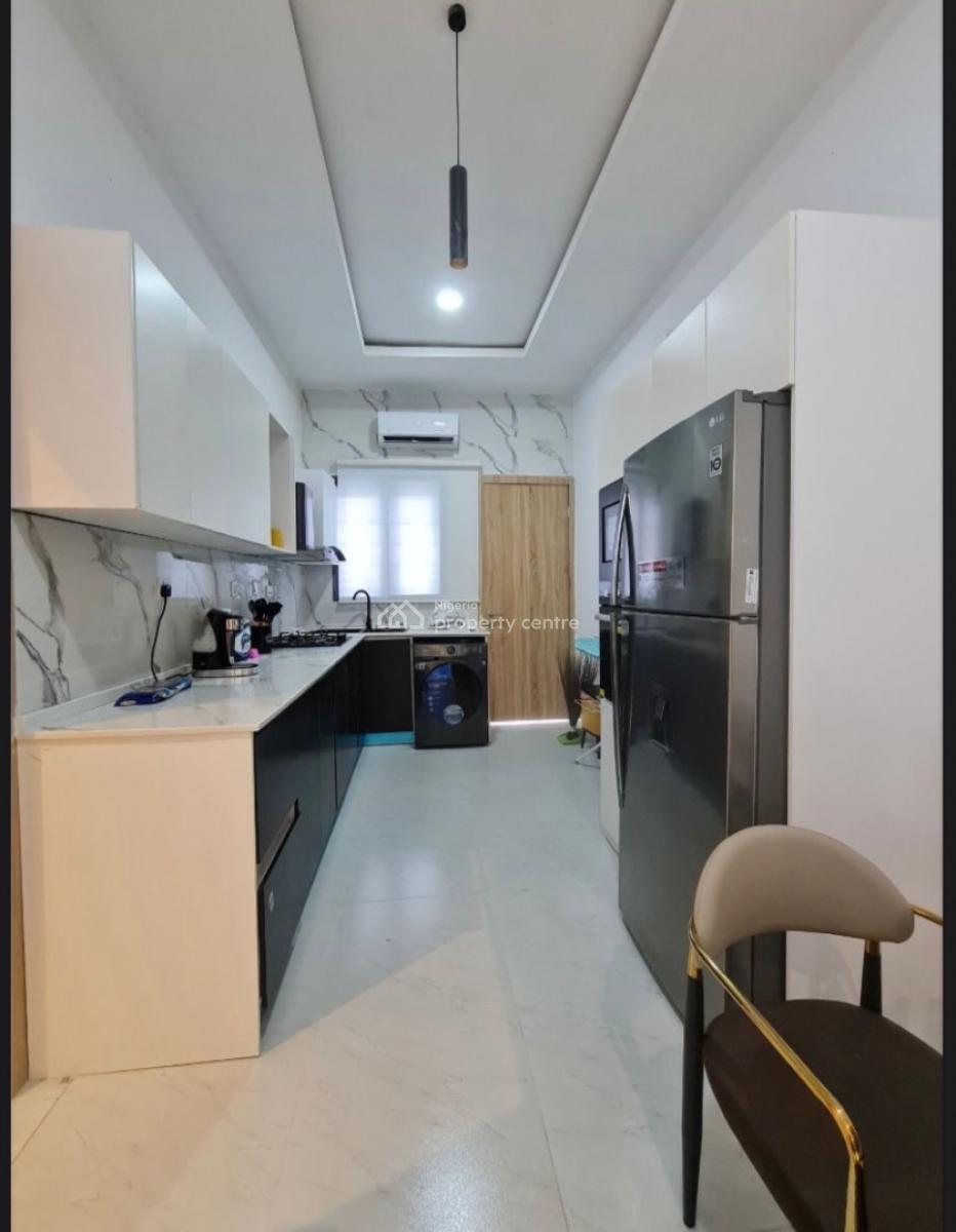 Fully Furnished 1 Bedroom with a Rooftop Swimming Pool, Ogbunike Street of Admiralty Way, Behind Stanbic Ibtc, Lekki Phase 1, Lekki, Lagos, Mini Flat (room and Parlour) for Sale