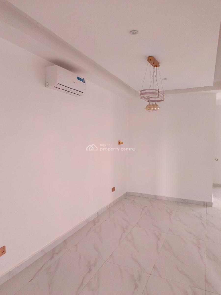 Brand New Exotic Semi Furnished 3 Bedrooms Flat with Bq ( First Floor), By Gilmor, Jahi, Abuja, Flat / Apartment for Rent