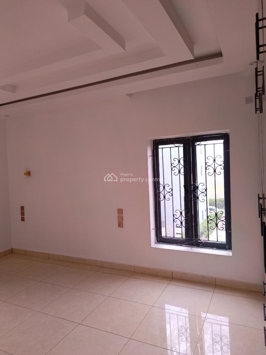 Brand New Exotic Semi Furnished 3 Bedrooms Flat with Bq ( First Floor), By Gilmor, Jahi, Abuja, Flat / Apartment for Rent