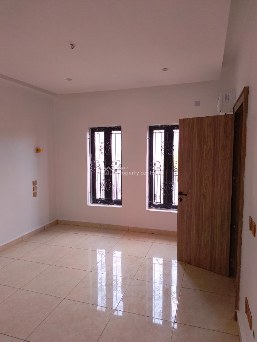 Brand New Exotic Semi Furnished 3 Bedrooms Flat with Bq ( First Floor), By Gilmor, Jahi, Abuja, Flat / Apartment for Rent