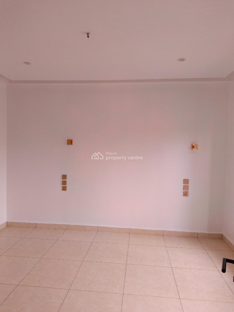 Brand New Exotic Semi Furnished 3 Bedrooms Flat with Bq ( First Floor), By Gilmor, Jahi, Abuja, Flat / Apartment for Rent