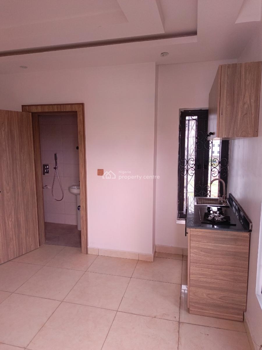 Brand New Exotic Semi Furnished 3 Bedrooms Flat with Bq ( First Floor), By Gilmor, Jahi, Abuja, Flat / Apartment for Rent