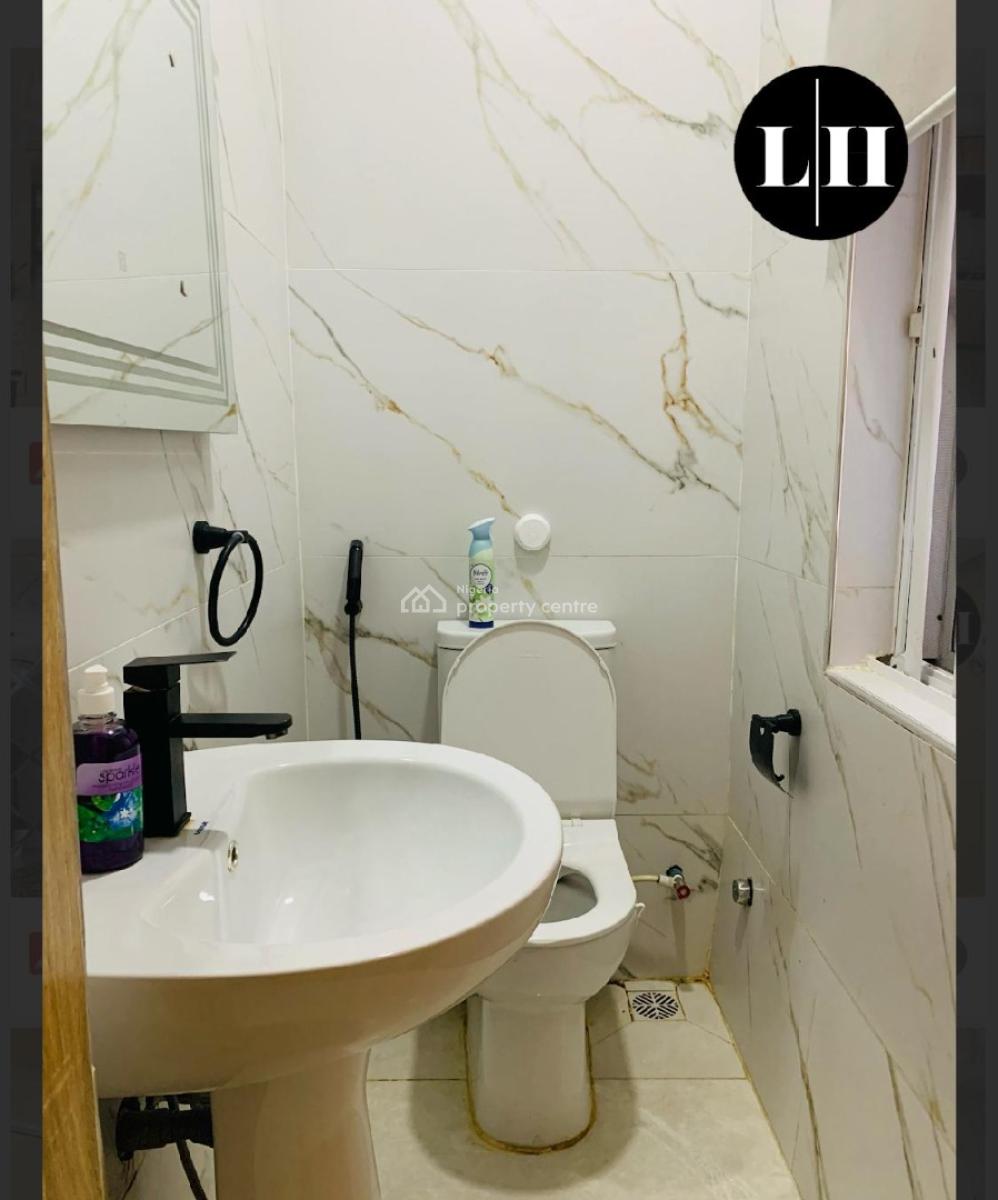 Fully Furnished 2 Bedroom Apartment, Cyberville Estate, Ikate Elegushi, Lekki, Lagos, Block of Flats for Sale