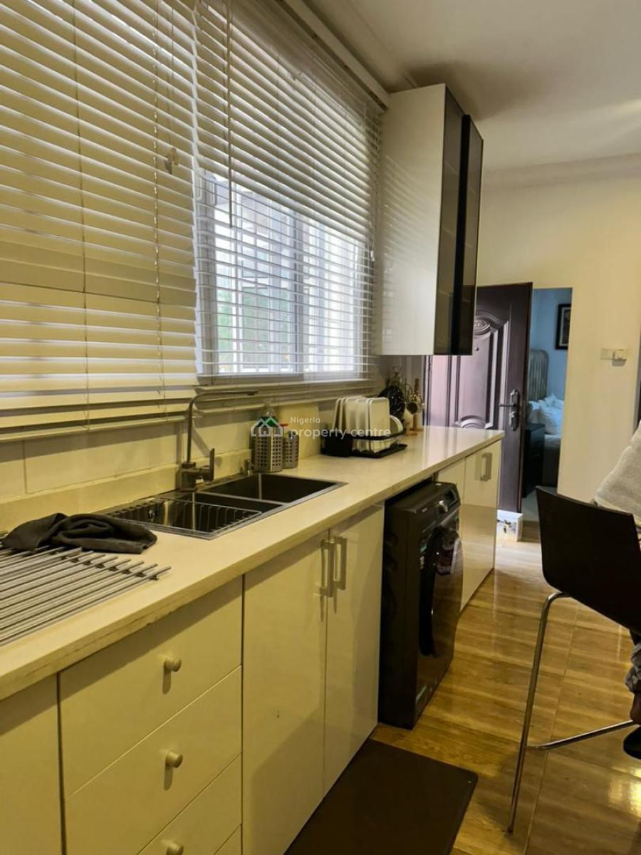 Luxurious 1 Bedroom Serviced & Furnished Apartment, Inverter,,wi-fi, Serene and Well Secured Neighborhood, Katampe Extension, Katampe, Abuja, Flat / Apartment for Rent