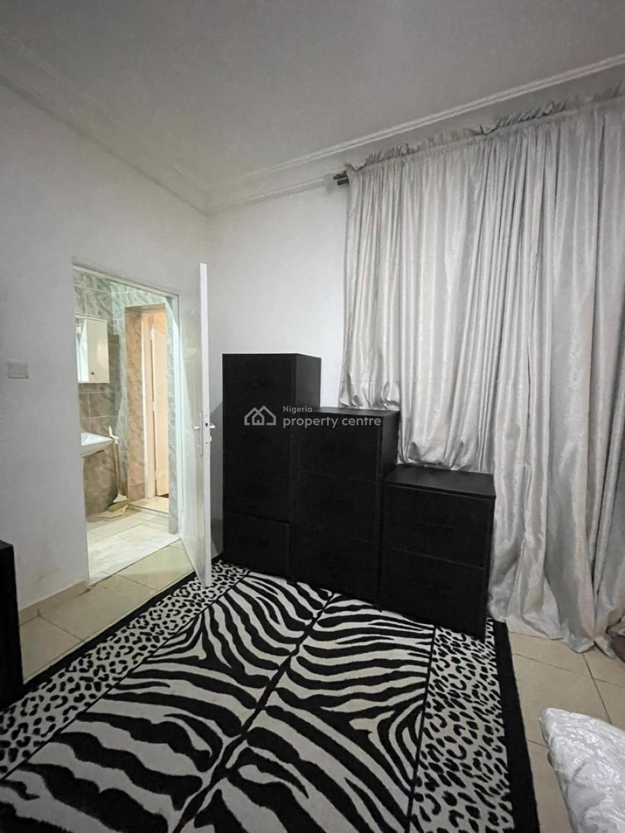Luxurious 1 Bedroom Serviced & Furnished Apartment, Inverter,,wi-fi, Serene and Well Secured Neighborhood, Katampe Extension, Katampe, Abuja, Flat / Apartment for Rent