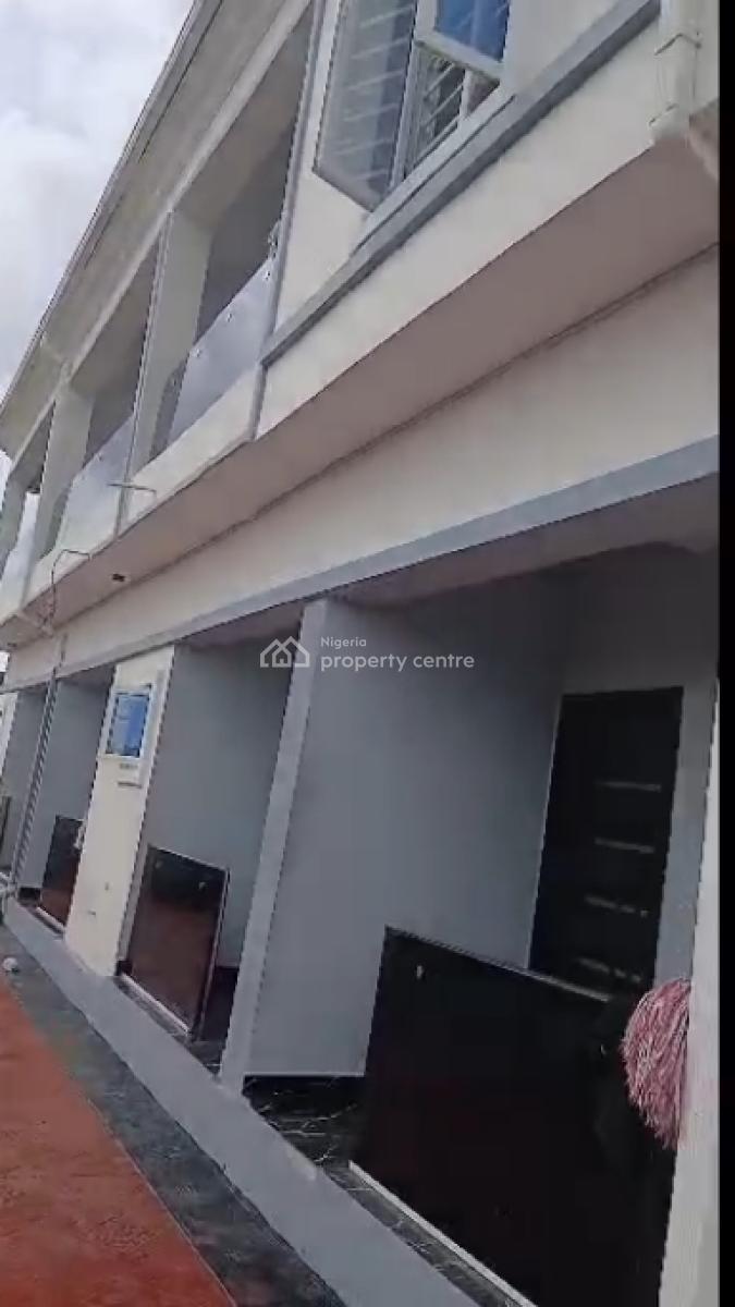 Well Maintained Mini Flat, Lakowe, Awoyaya, Ibeju Lekki, Lagos, Mini Flat (room and Parlour) for Rent