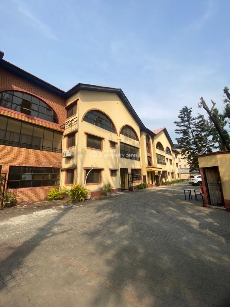 3 Bedroom Apartment in Lekki, Lekki Phase 1, Lekki, Lagos, Flat / Apartment for Rent