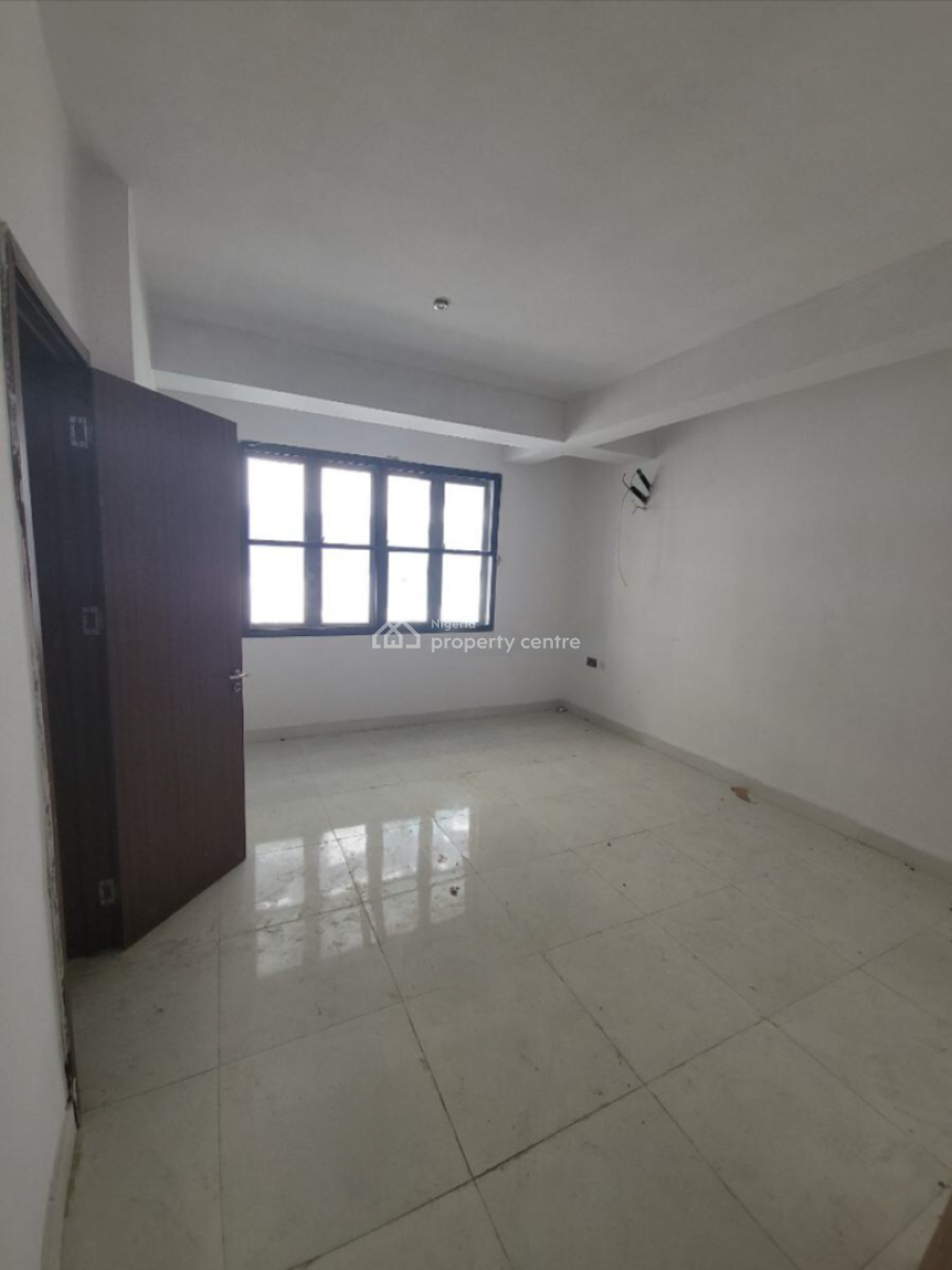 Roomy 3 Bedroom Loft (separate Bq), Off Freedom Way, Lekki Phase 1, Lekki, Lagos, House for Rent