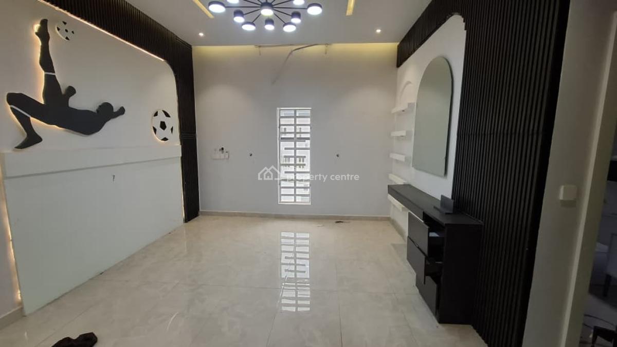 6 Bedroom Fully Detached Duplex, Guzape District, Abuja, House for Sale