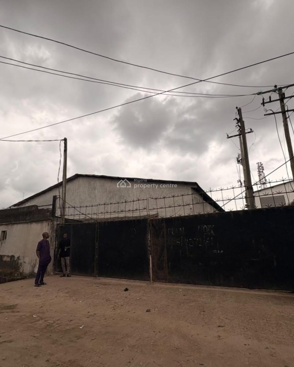 Prime Industrial Property  Iganmu, Lagos  a Rare Opportuni, Iganmu, Lagos, Warehouse for Sale