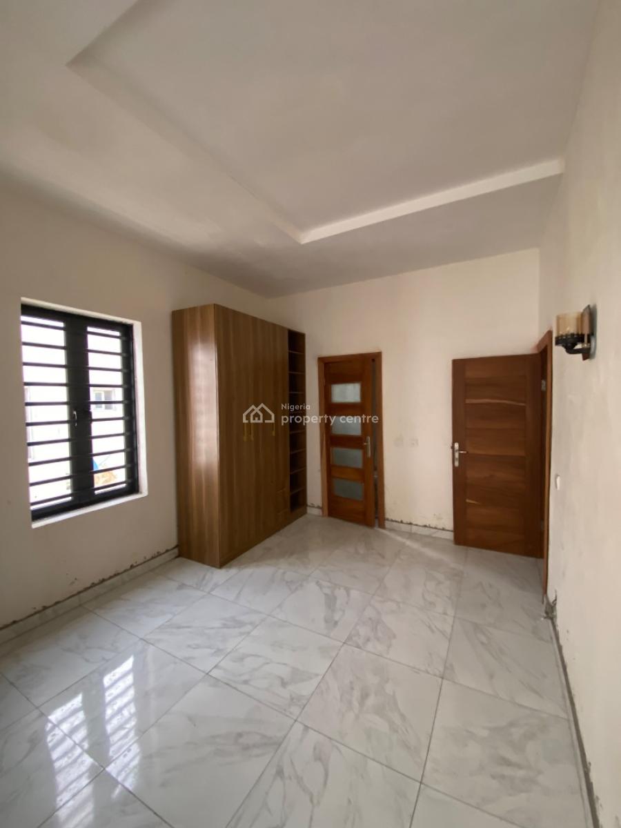 4bedroom Duplex Comes with 2bedroom Duplex Plus Bq, Ocean Bar Estate Orchid Road Chevron Toll Gate, Lekki, Lagos, Detached Duplex for Sale