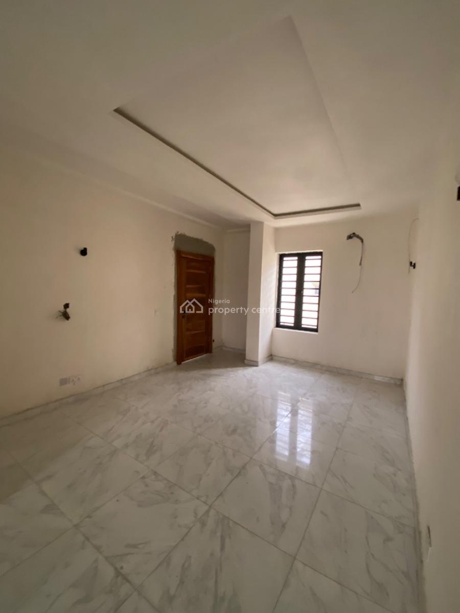 4bedroom Duplex Comes with 2bedroom Duplex Plus Bq, Ocean Bar Estate Orchid Road Chevron Toll Gate, Lekki, Lagos, Detached Duplex for Sale