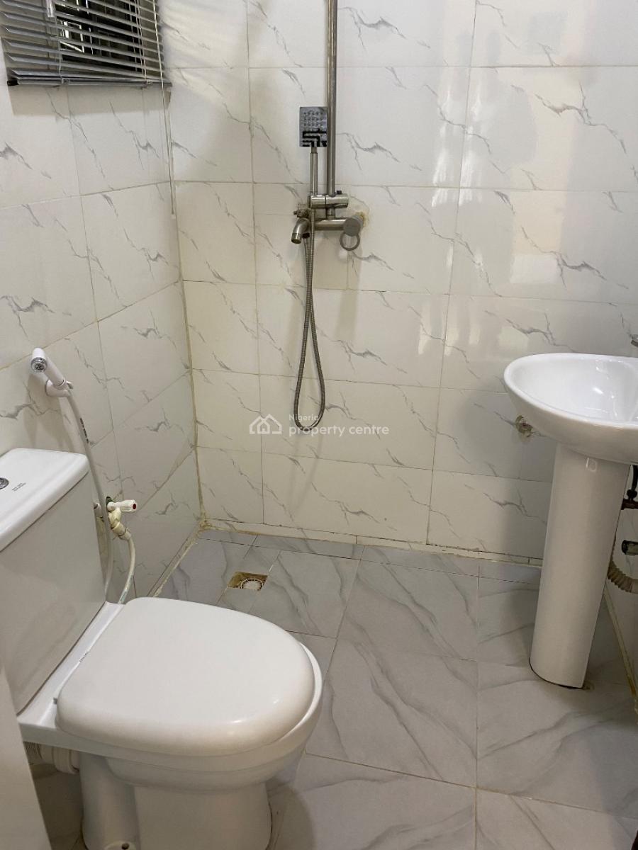Anacostia Luxurious Hotel, No 1 Osatu Close, Ajah, Lagos, Self Contain (single Rooms) Short Let