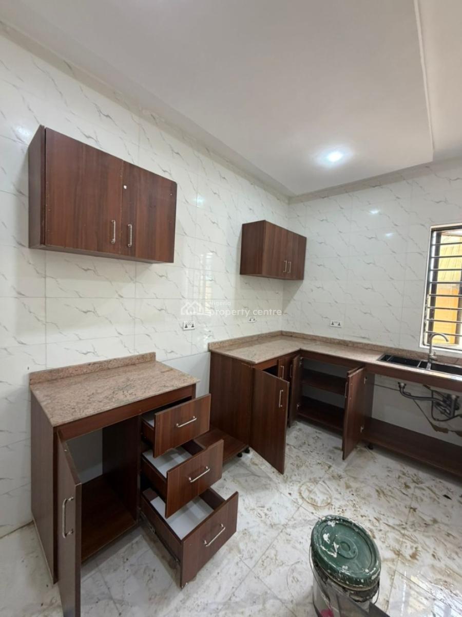 Newly Built Spacious 2 Bedroom Apartment, Mabushi, Abuja, Flat / Apartment for Rent