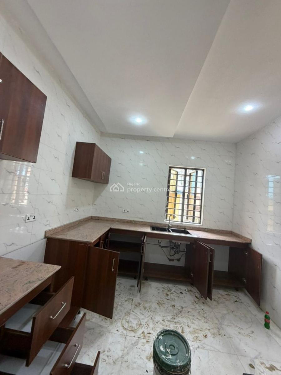 Newly Built Spacious 2 Bedroom Apartment, Mabushi, Abuja, Flat / Apartment for Rent