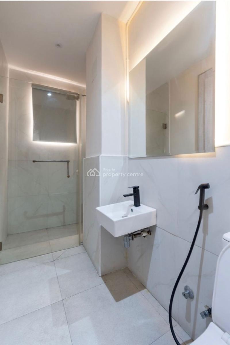 Luxury 2bedroom Maisonette, Admiralty Way, Lekki Phase 1, Lekki, Lagos, Terraced Bungalow Short Let