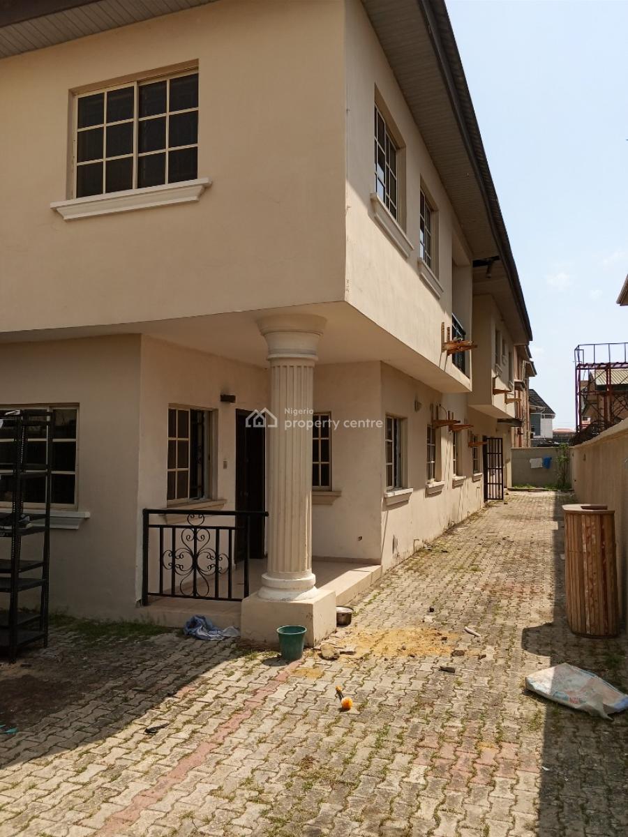 4 Bedroom Semi Detached House Sitting on Over 310 Square Meters, Osapa, Lekki, Lagos, Semi-detached Duplex for Sale