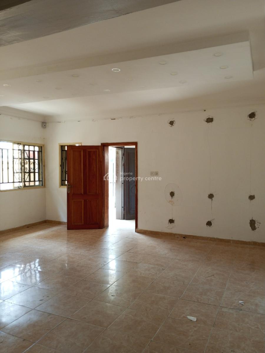 4 Bedroom Semi Detached House Sitting on Over 310 Square Meters, Osapa, Lekki, Lagos, Semi-detached Duplex for Sale