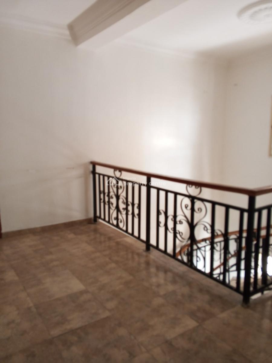 4 Bedroom Semi Detached House Sitting on Over 310 Square Meters, Osapa, Lekki, Lagos, Semi-detached Duplex for Sale