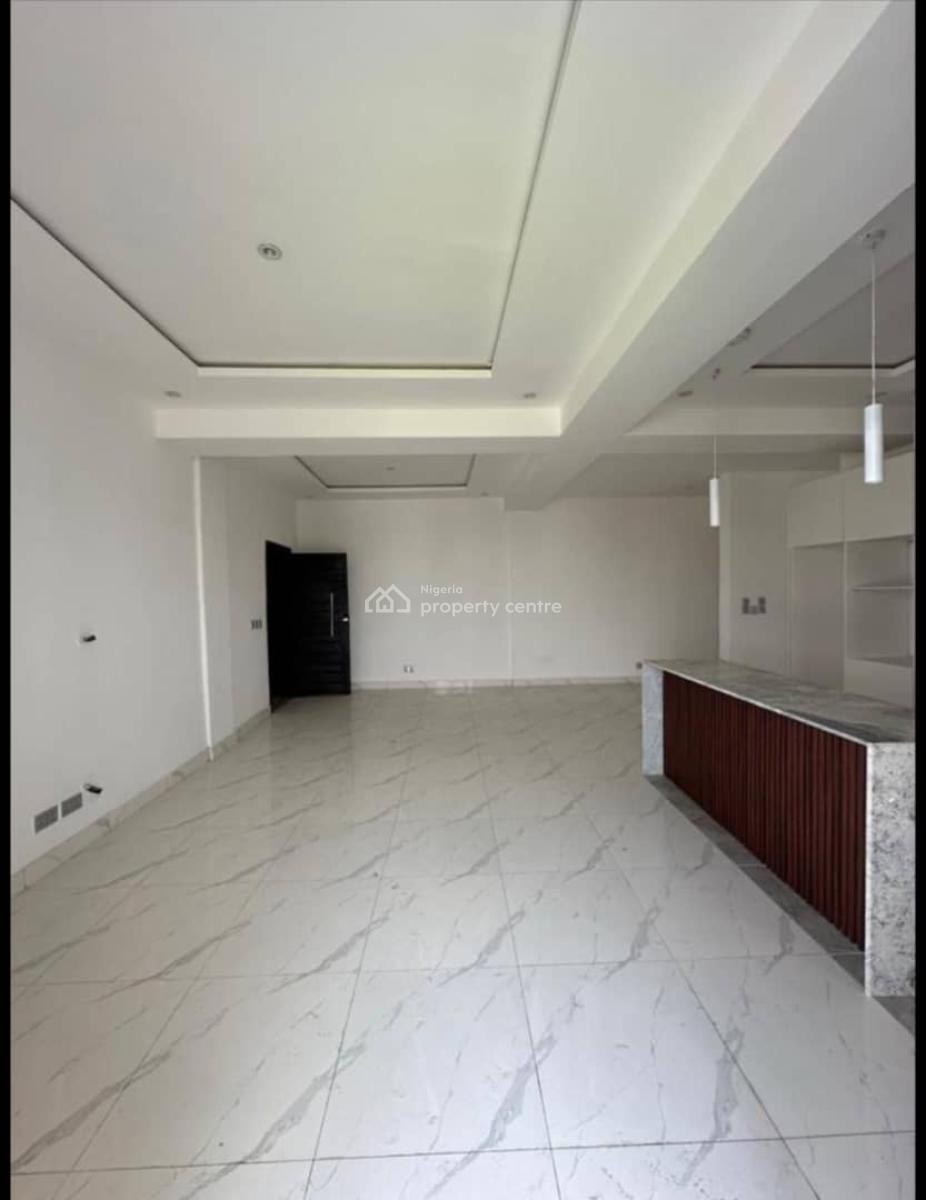 Contemporary 2 Bedroom Apartment, Off Freedom Way, Lekki Phase 1, Lekki, Lagos, Flat / Apartment for Rent