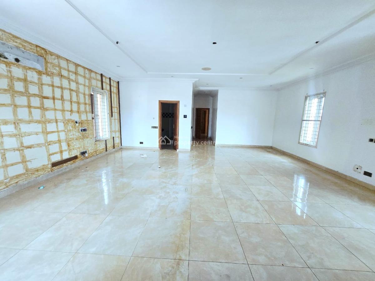 Spacious 5-bedroom Detached House, Lekki Phase 1, Lekki, Lagos, Detached Duplex for Sale