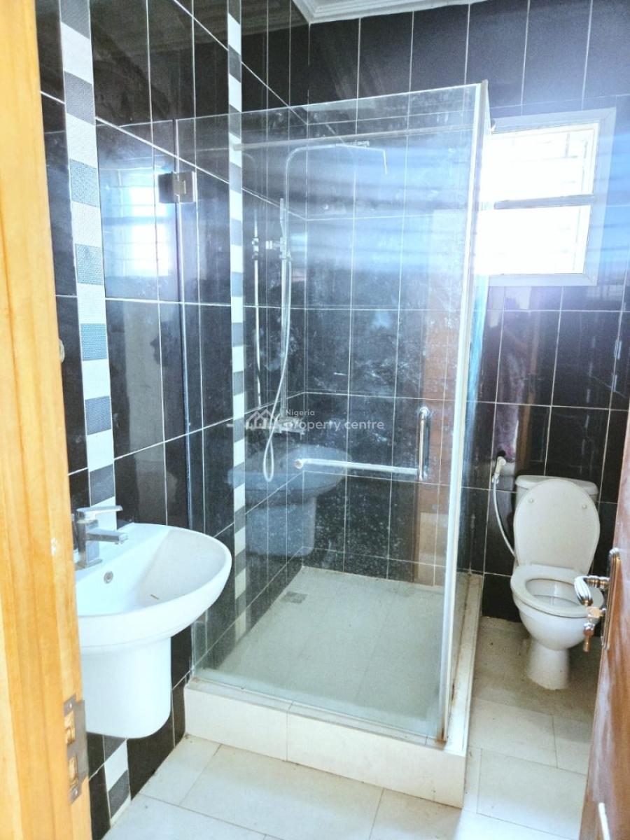 Spacious 5-bedroom Detached House, Lekki Phase 1, Lekki, Lagos, Detached Duplex for Sale