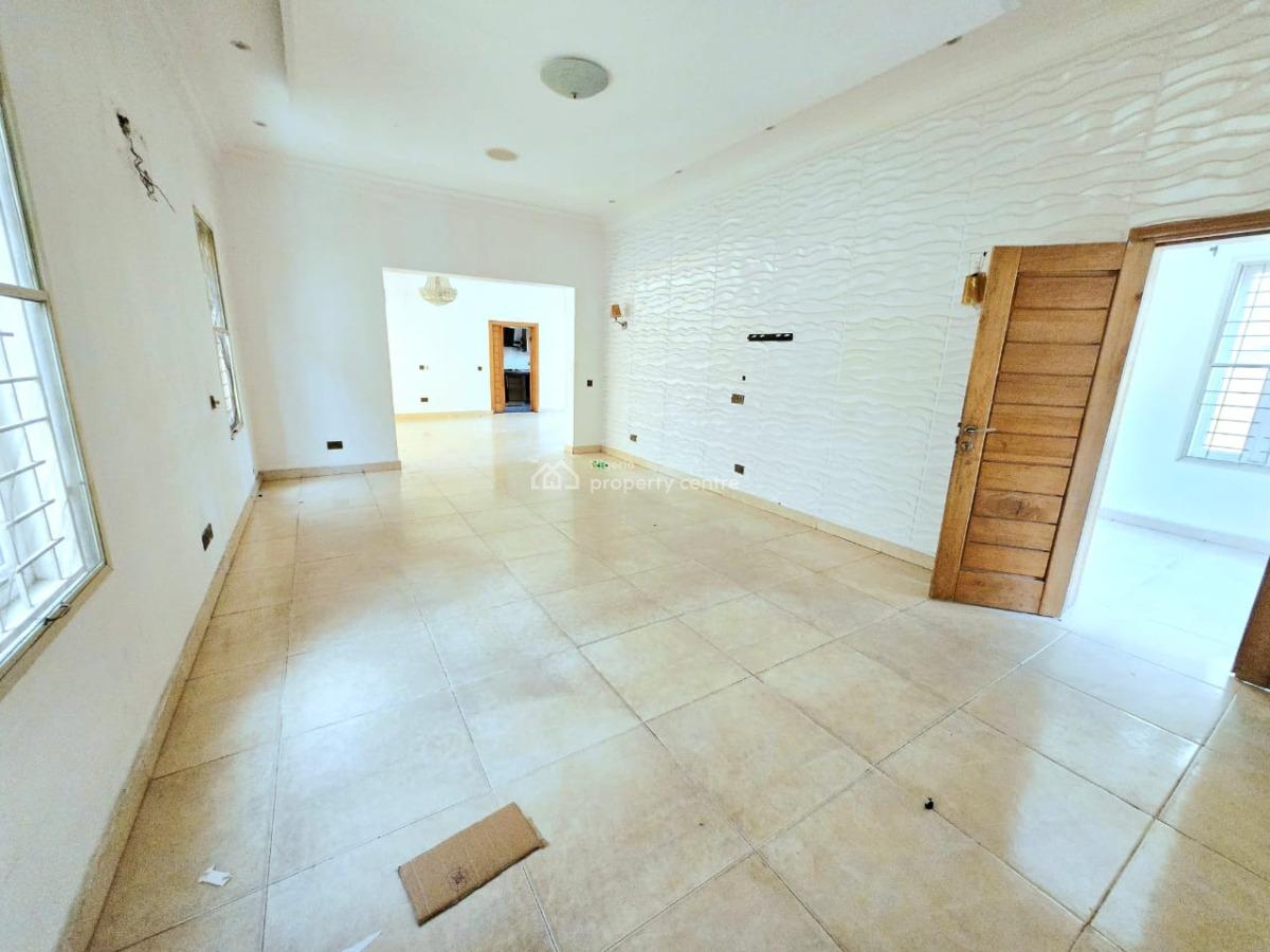 Spacious 5-bedroom Detached House, Lekki Phase 1, Lekki, Lagos, Detached Duplex for Sale