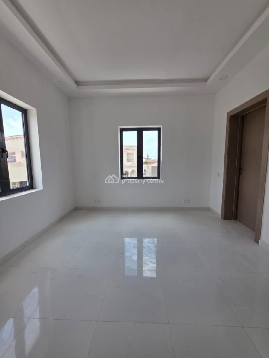 Spacious Newly Built 2bedroom Flat, Lekki Phase 1, Lekki, Lagos, Flat / Apartment for Rent