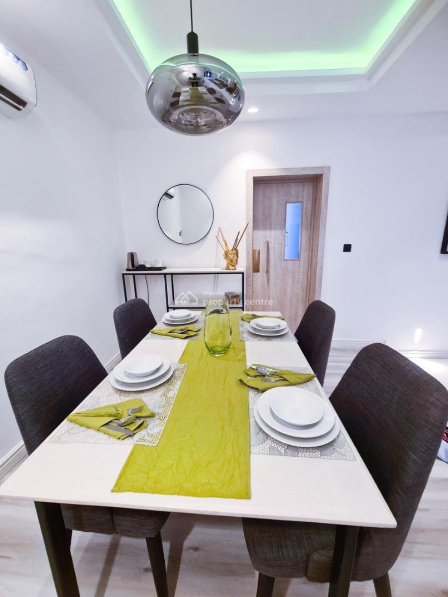Stunning Furnished 3bedroom Apartment in a Secure Estate, Lekki Phase 1, Lekki, Lagos, Flat / Apartment for Rent