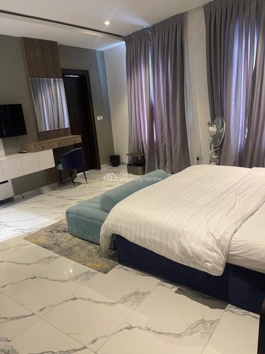 Luxury and Fully Furnished 2 Bedrooms Apartments with a Room Bq, Victoria Island (vi), Lagos, Flat / Apartment for Sale