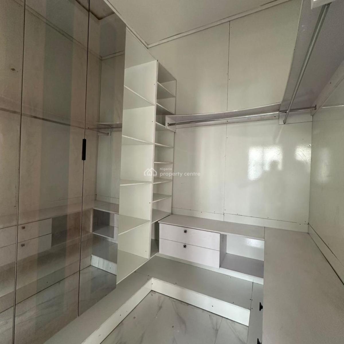 Luxurious 4 Bedroom Fully Detached Duplex with Bq and Pool, Chevron, Lekki, Lagos, Detached Duplex for Sale