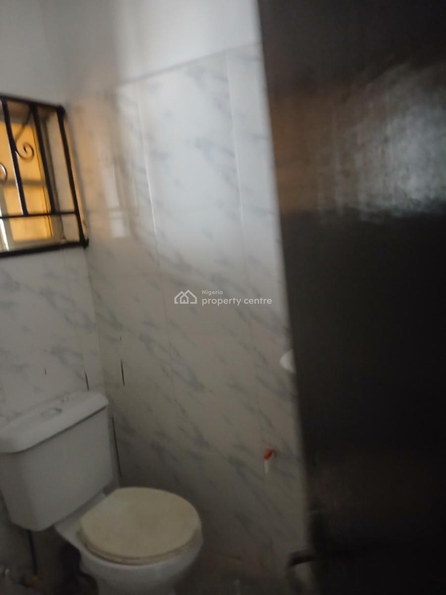 1 Bedroom Flat, Mobil Road Ilaje Ajah, Ilaje, Ajah, Lagos, Mini Flat (room and Parlour) for Rent