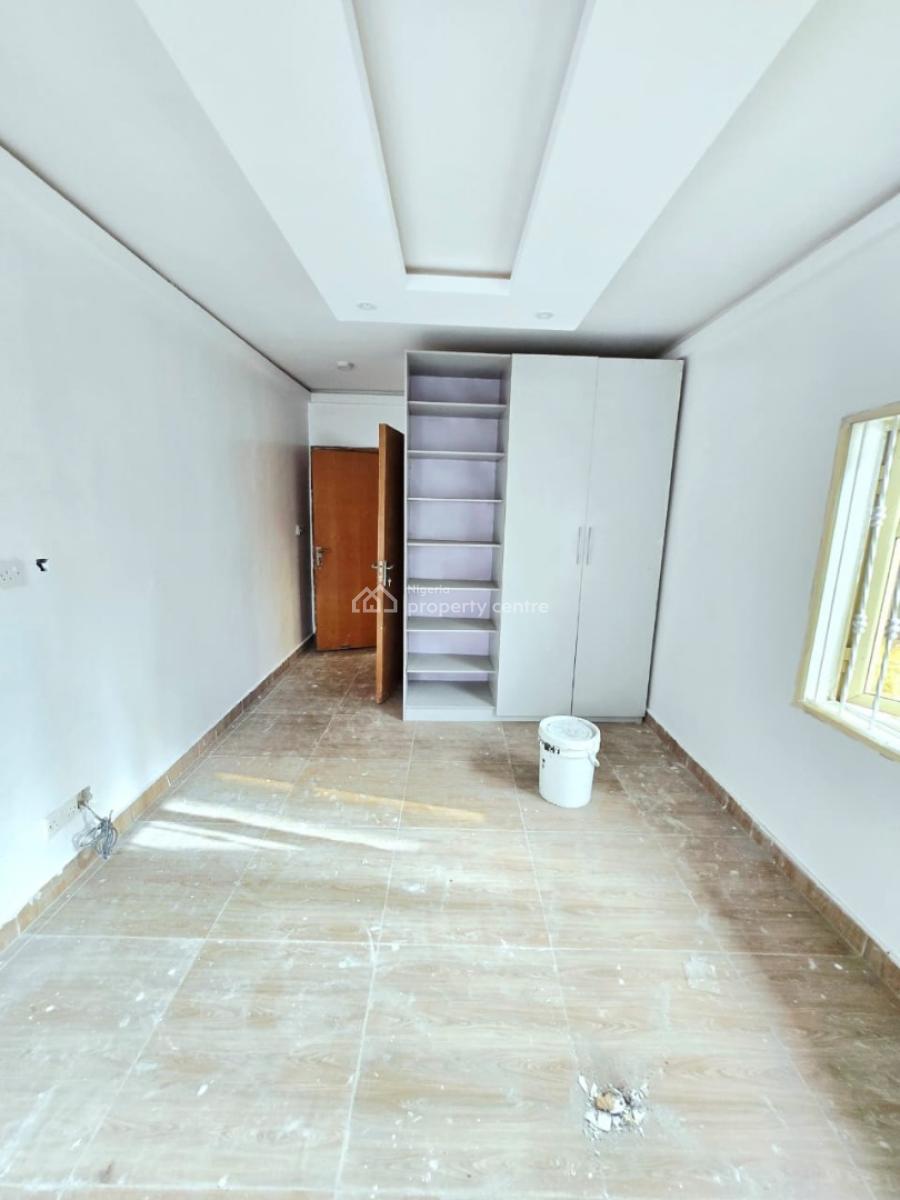 Newly Renovated 3 Bedroom Apartment, Chevron Drive, Lekki, Lagos, Flat / Apartment for Rent