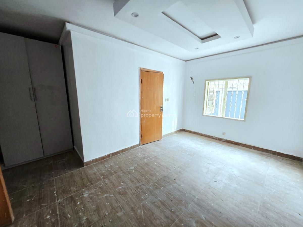 Newly Renovated 3 Bedroom Apartment, Chevron Drive, Lekki, Lagos, Flat / Apartment for Rent