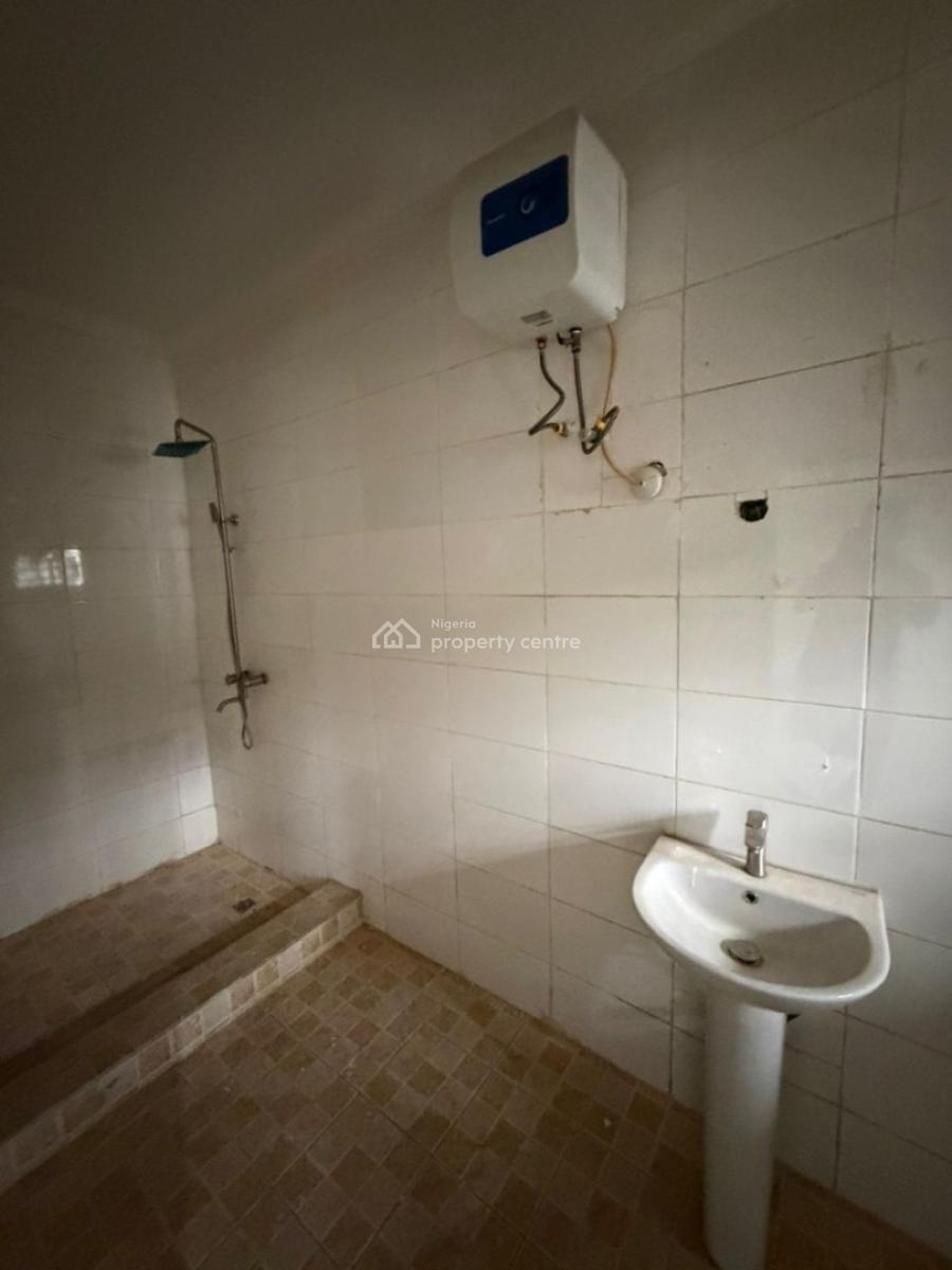 Well-maintained Serviced 3-bedroom Apartment with a Boys Quarters, Wuye, Abuja, Flat / Apartment for Rent