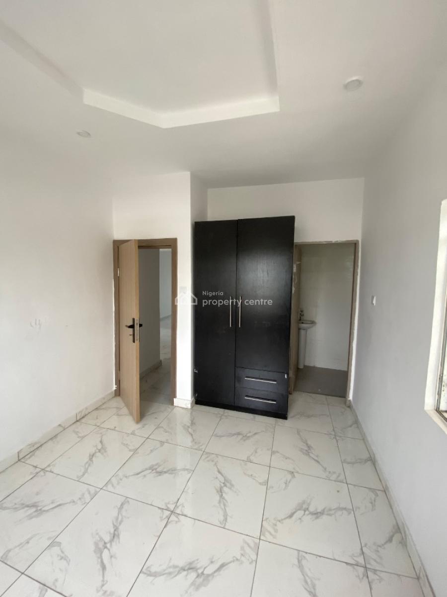 Executive 2bedroom Flat, Eko Akete, Abijo, Lekki, Lagos, Flat / Apartment for Rent