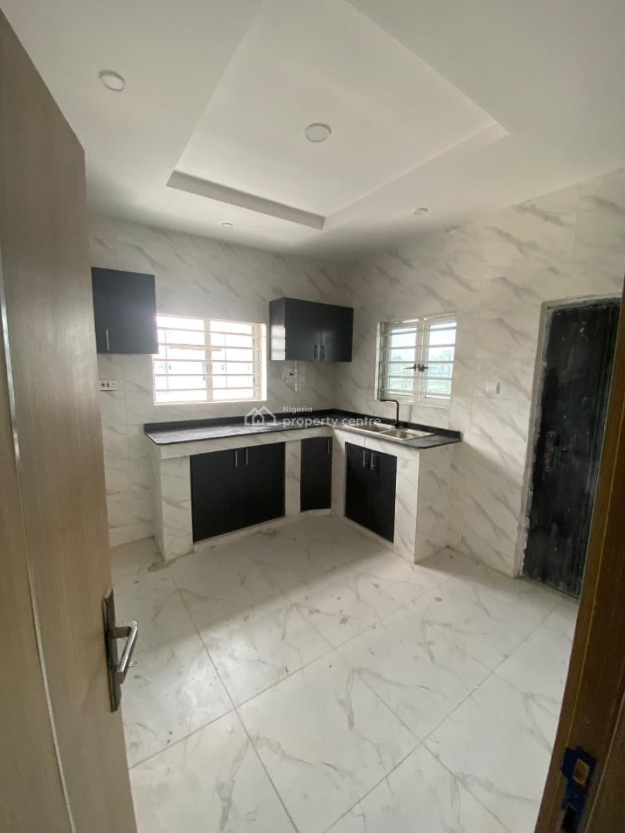 Executive 2bedroom Flat, Eko Akete, Abijo, Lekki, Lagos, Flat / Apartment for Rent