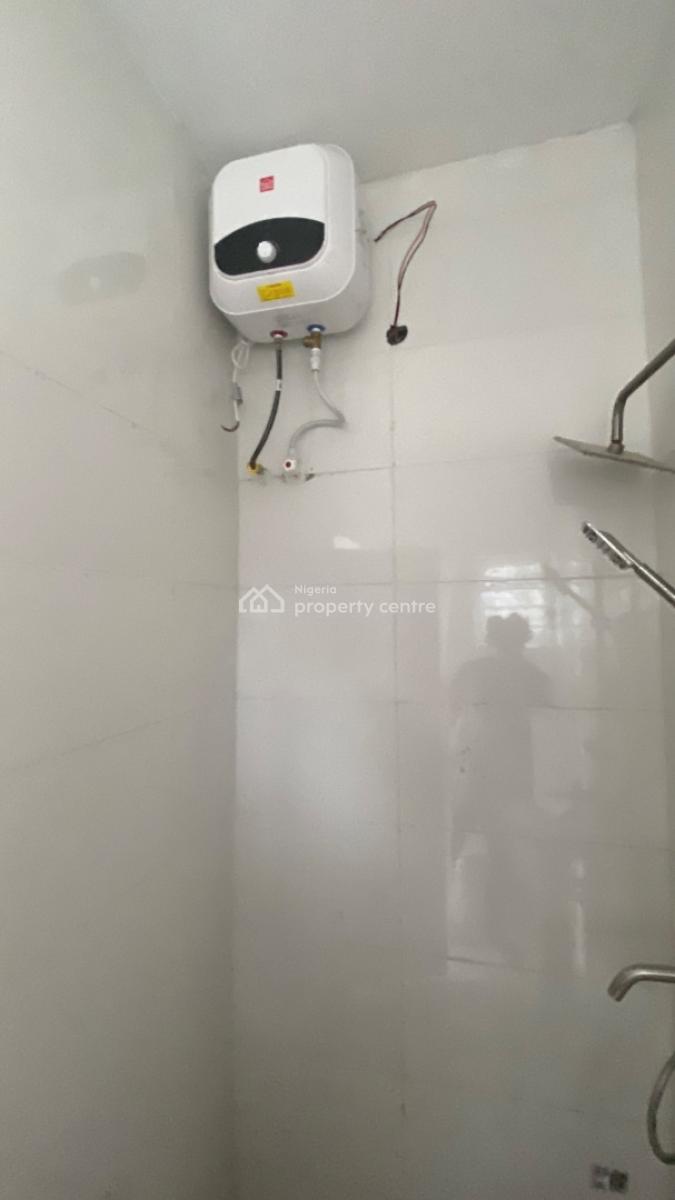 Executive 2bedroom Flat, Eko Akete, Abijo, Lekki, Lagos, Flat / Apartment for Rent