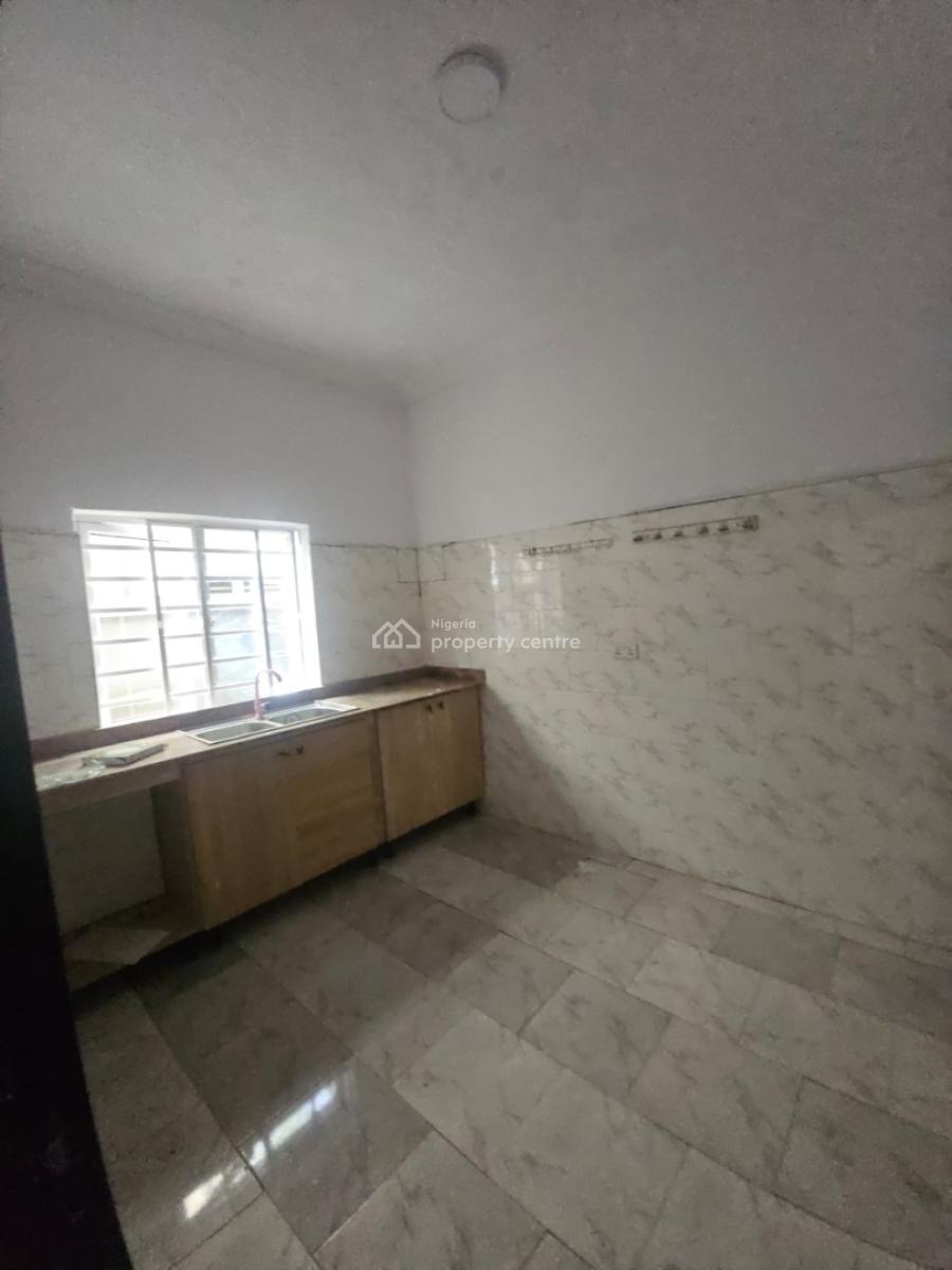 2 Bedroom Flat, Omole Phase2 Extension, Omole Phase 2, Ikeja, Lagos, Flat / Apartment for Sale