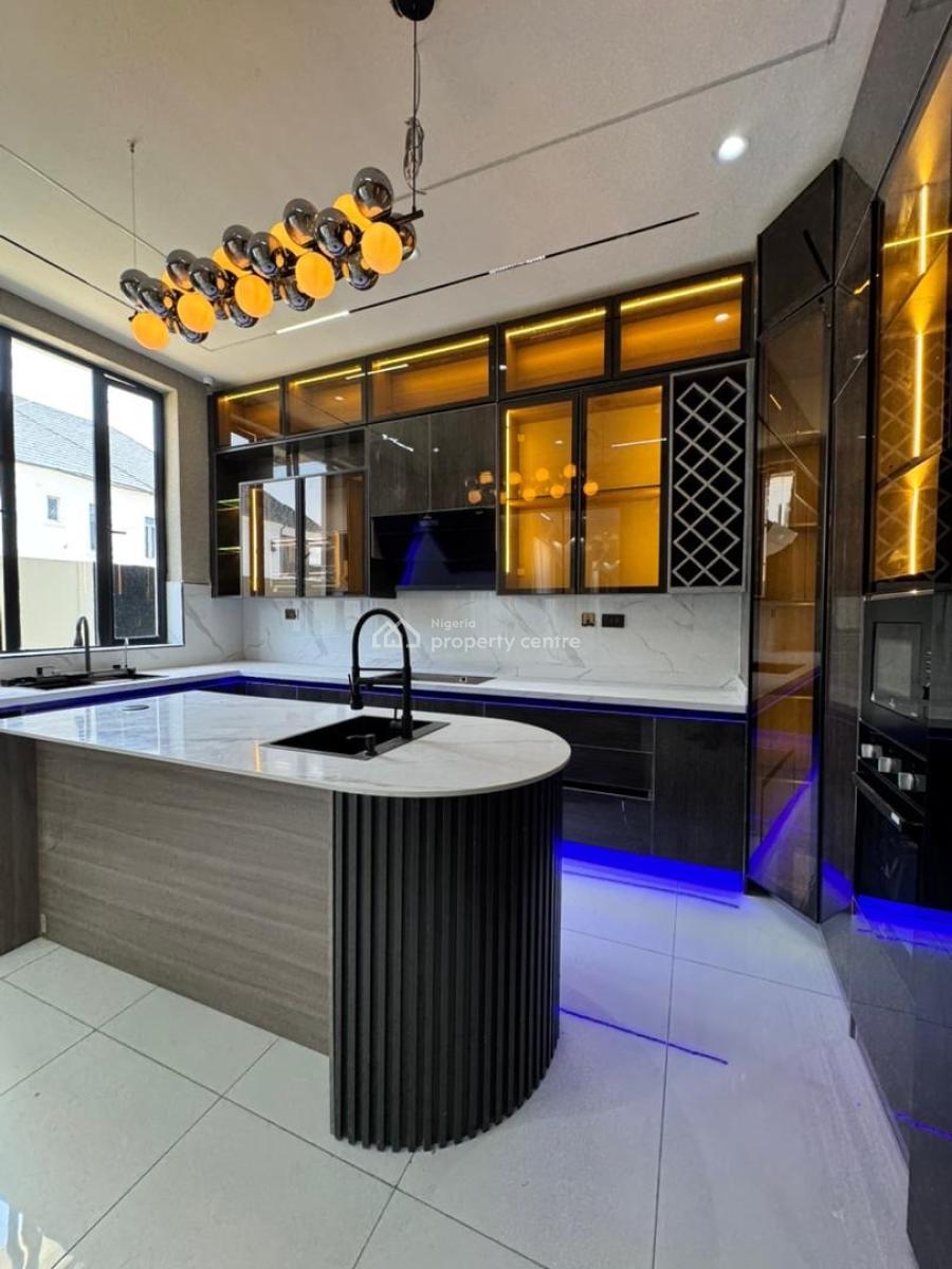 Spacious 5bedroom Fully Detached House, 2nd Toll Gate, Lekki, Lagos, Detached Duplex for Sale