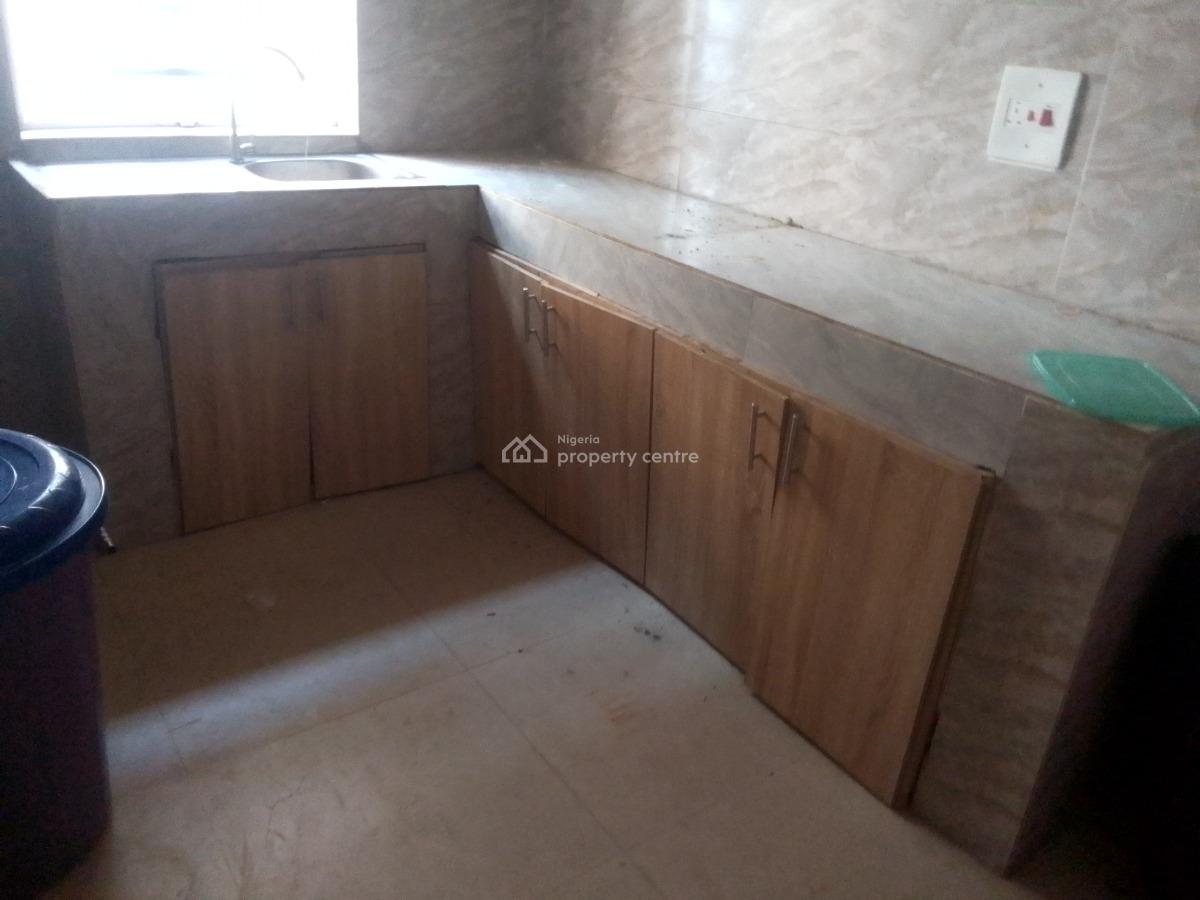 Spacious Luxury 2 Bedroom Flat with Excellent Features, Greenland Estate, Ogombo, Ajah, Lagos, Flat / Apartment for Rent