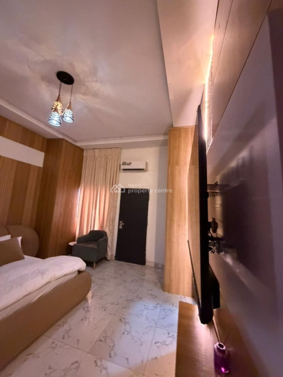 Well-furnished 2-bedroom Apartment Located in a Secure and Accessible, Wuye, Abuja, Flat / Apartment for Rent