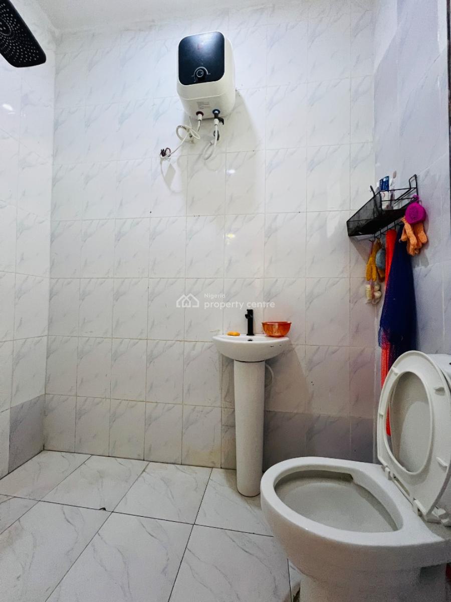 Standard 2 Bedroom Apartment in a Secured Neighborhood, Off Ologufe Road, Awoyaya, Ibeju Lekki, Lagos, Flat / Apartment for Rent