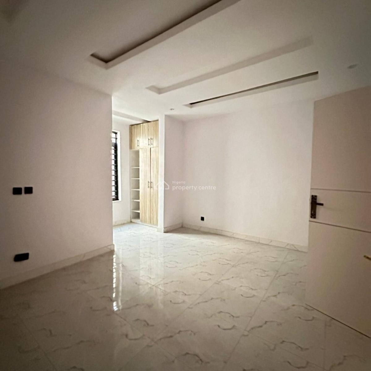 4 Bedroom Terrace Duplex with Bq, Lekki Phase 2, Lekki, Lagos, Semi-detached Duplex for Sale