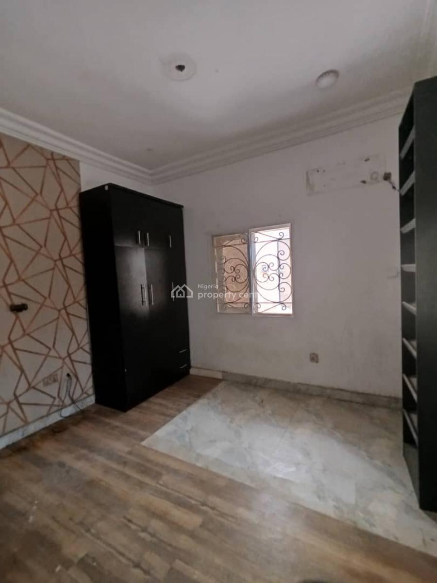 Standard 2bedroom Flat on The Second Floor, Jahi, Abuja, Flat / Apartment for Rent