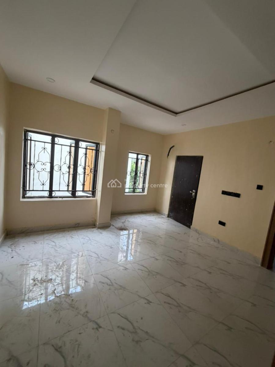 Well-maintained 2-bedroom Apartment Located in a Serene and Accessible, Jahi, Abuja, Flat / Apartment for Rent