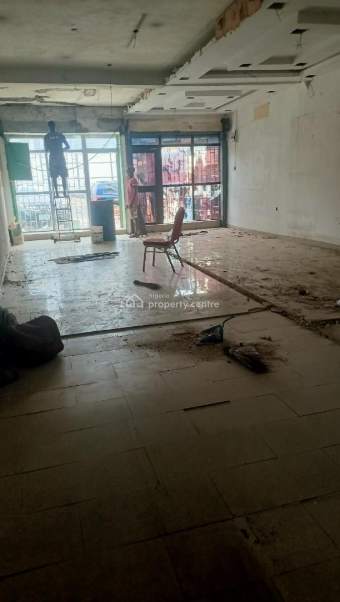 90 Sqms Ground Floor Showroom, Opebi Road, Opebi, Ikeja, Lagos, Shop for Rent