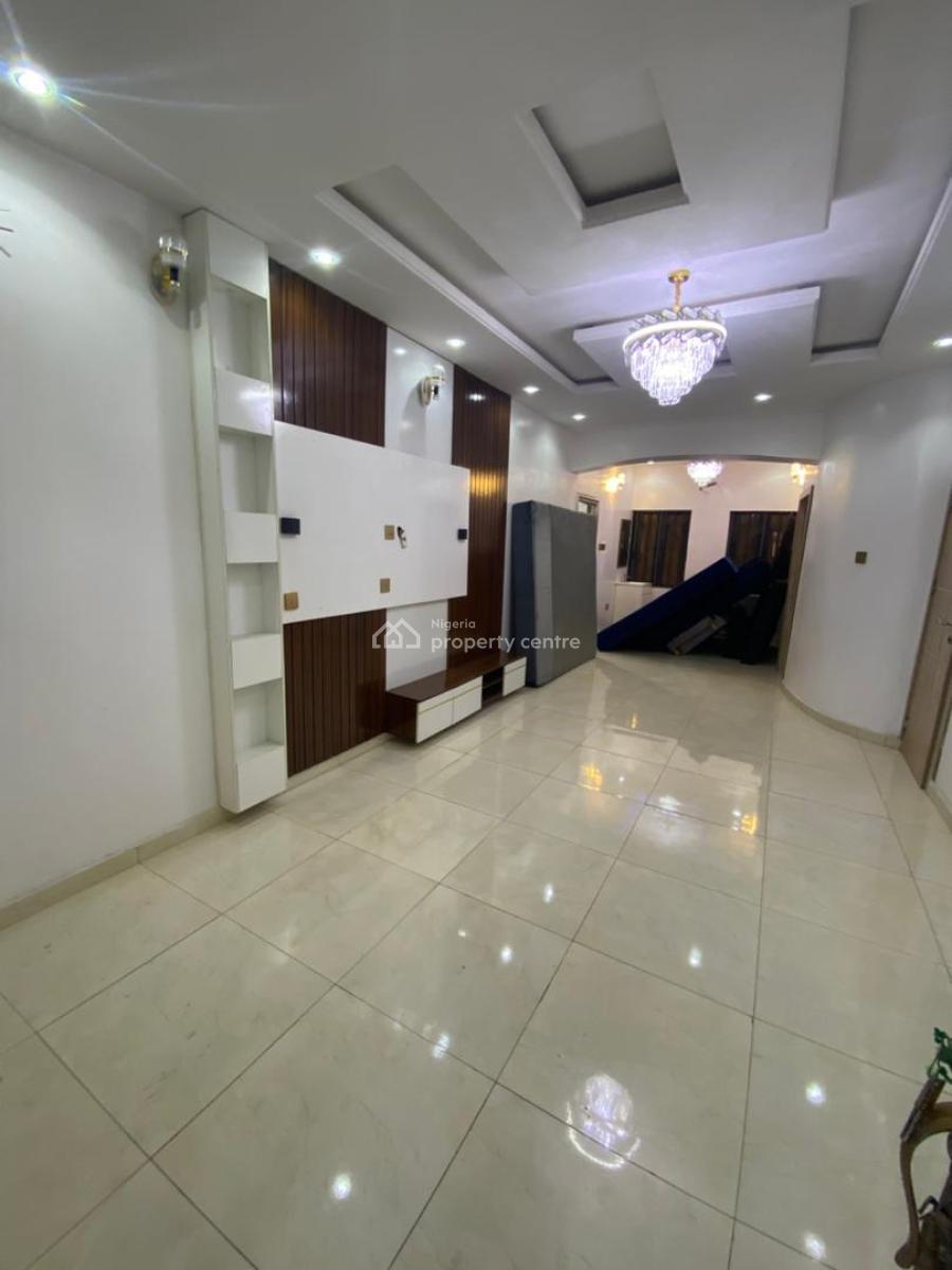 Brand New 4 Bedroom Finished Townhouse with All Rooms Ensuite, Lekki Phase 1, Lekki, Lagos, Flat / Apartment for Rent