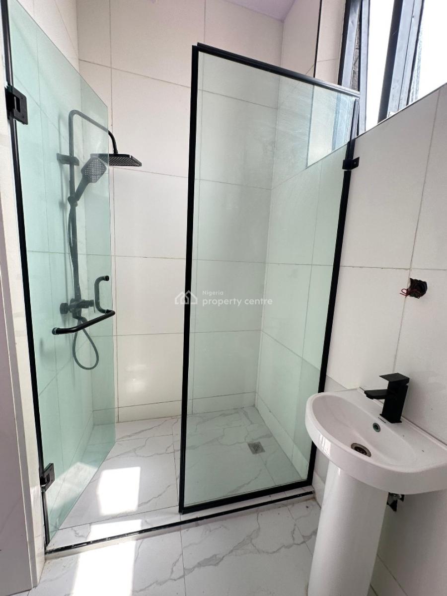 1bedroom Apartment with Swimming Pool ,gym&elevator, Ikate ,lekki ,lagos ,nigeria, Ikate, Lekki, Lagos, Mini Flat (room and Parlour) for Sale