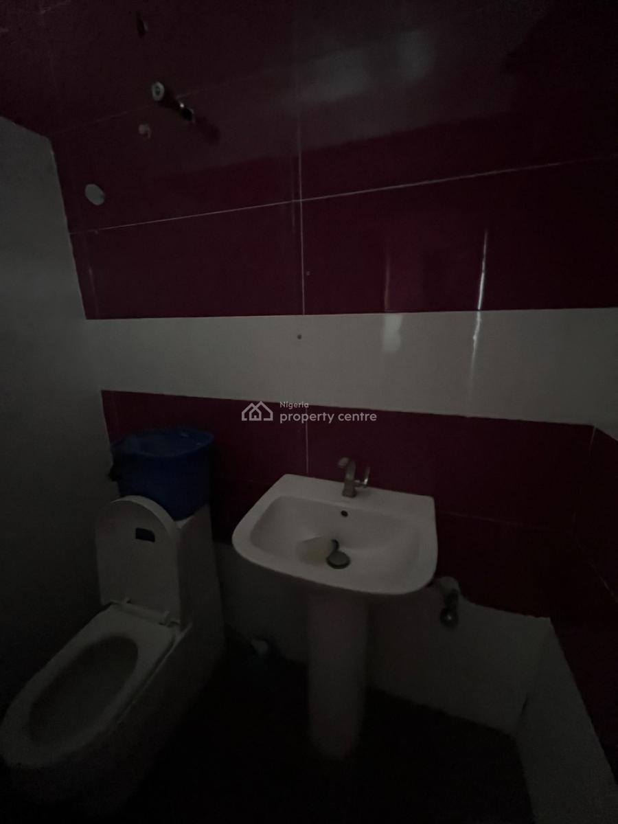 Standard Shop/office Space Available in Lekki Phase 1, Lekki Phase 1, Lekki, Lagos, Shop for Rent
